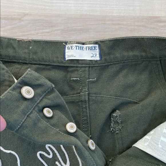 We The Free Southache Good Luck Green Embroidered Barrel jeans - Picture 2 of 8